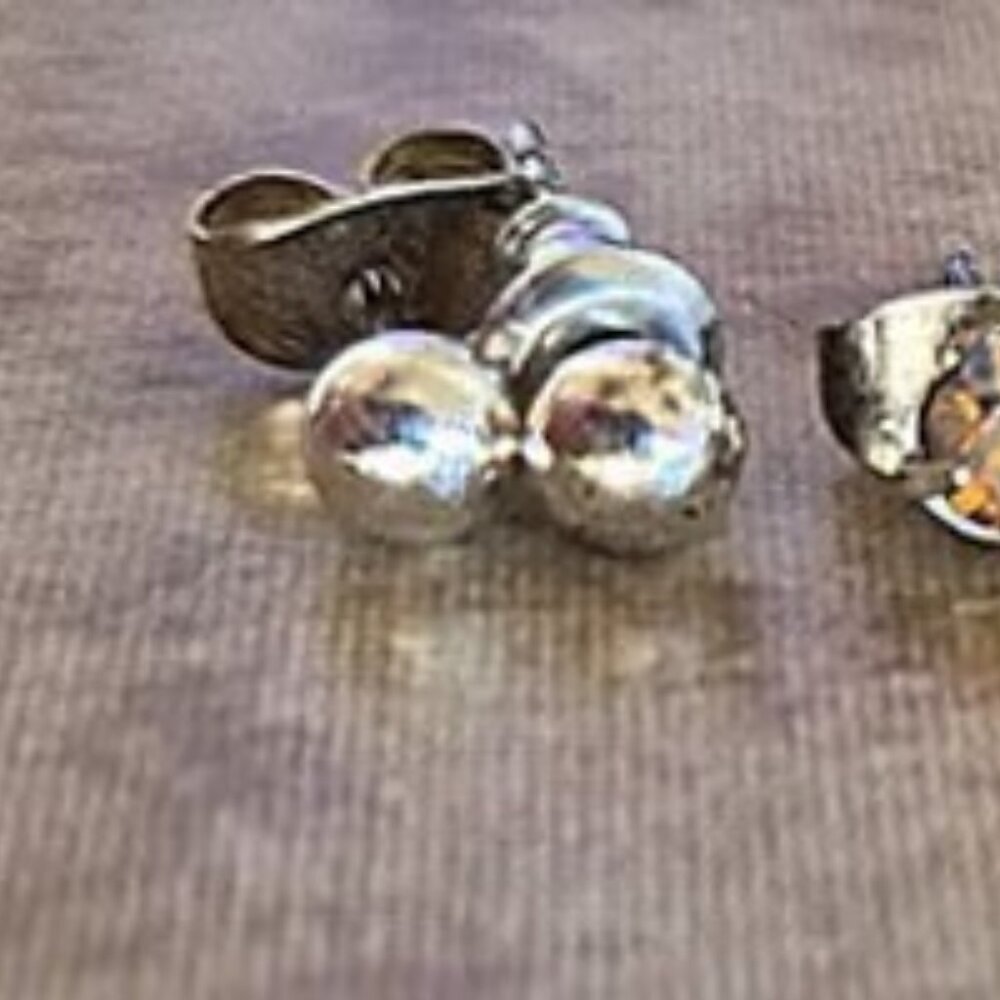 Stud Earring Bundle – 11 Pairs – Pearls & Gemstones